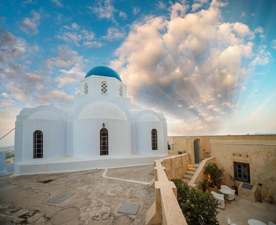 Small-Group Greek Food and Wine Tasting Tour in Santorini - Key highlights you’ll feel fast