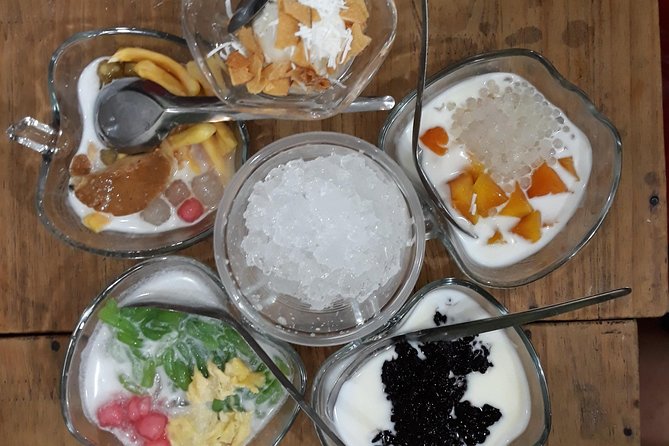 Small Group Hanoi Street Food Tour with a Real Foodie - The Food Lineup: From Beef Noodle Soup to Snails and Donuts