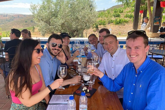 Small group Wine Tasting Tour from Lagos - A half-day that mixes wine with Moorish Portugal