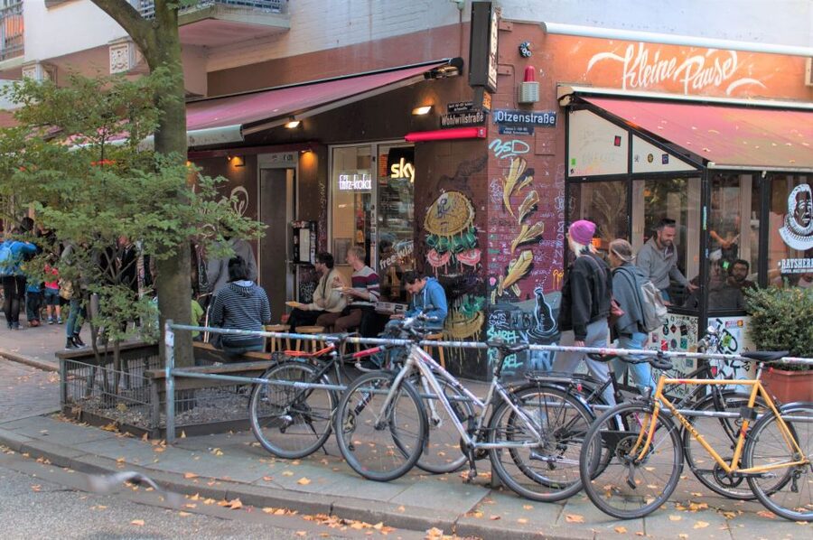 St. Pauli: Guided Food Tour with 5 Tastings - Key highlights