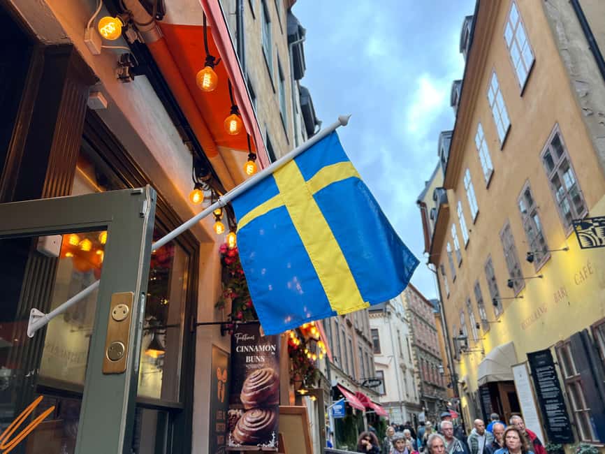 Stockholm: Old Town Food Tour of 7 Locals Favorites Tastings - What’s included (and what you should plan to add yourself)
