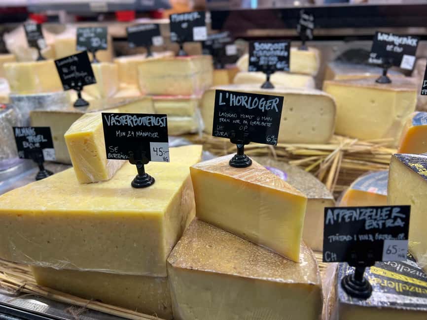 Stockholm: Old Town Food Tour of 7 Locals Favorites Tastings - Price and value: $124 for 3 hours of tastings and guidance