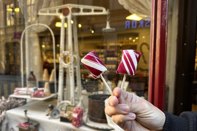 Stockholm Small Group Food Tour with 7 Classic Food Tastings - Kornhamnstorg start: easy meeting point and a strong food kickoff