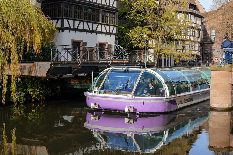 Strasbourg Food Tour : Gourmet Tour with tastings - What you really get: 5 tastings, drinks, and room to ask questions