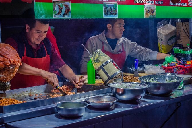 Street Food Tour Around Antigua - The Food Lineup: Shucos, Churros, Tortillas con Carne, and Dessert