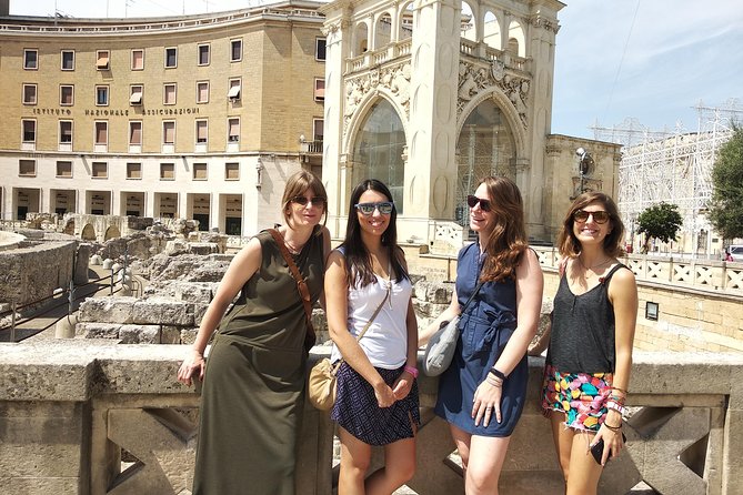 Street Food Tour of Lecce & City Sightseeing with Local Guide - Stop 1: Porta San Biagio and the big-arch introduction