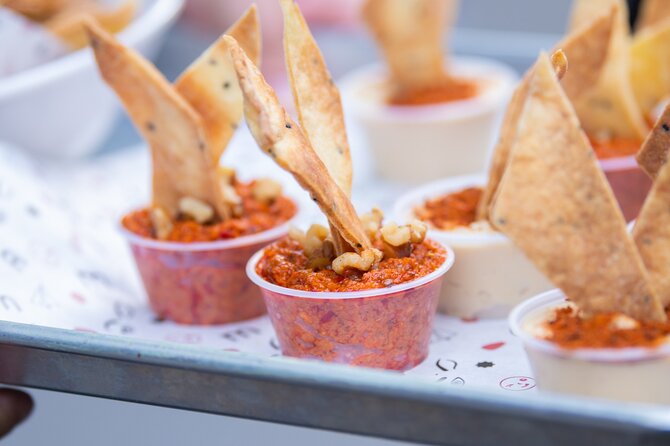 Street Food Tour of South Lake Union- Area of Amazon Spheres - South Lake Union Food Walk: Where Tech Branding Meets Real Bites