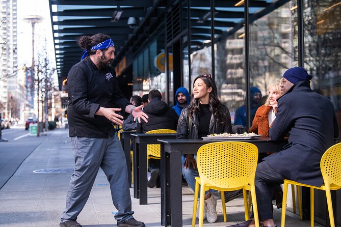 Street Food Tour of South Lake Union- Area of Amazon Spheres - The Flow of the Walk: Timing, Pace, and What to Expect