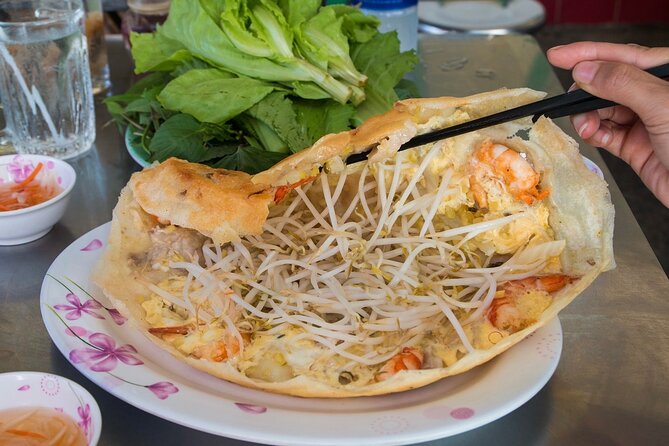 Super Niche Walking Street Food Tour in Ho Chi Minh City - How the 4 hours actually feel: walking, breaks, and pacing your beer