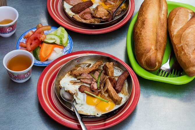 Super Niche Walking Street Food Tour in Ho Chi Minh City - What makes the guide experience stand out (even if you’re not a food expert)