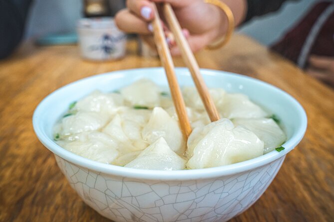 Suzhou Alleyway Walking Food Tour - The food plan: noodles, tofu, soy milk, and the alleyway classics
