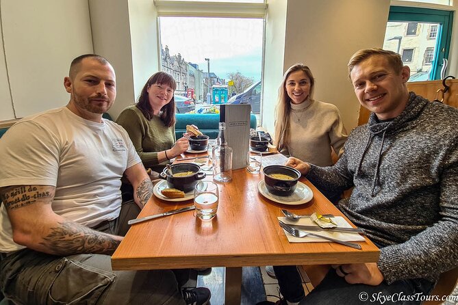 Tailored Premium Edinburgh Food Tour with Highest Quality Dishes - Royal Mile Walk: Quick Landmark Moments Without Killing Your Appetite