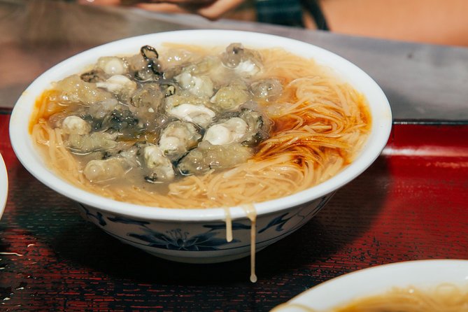 Taipei Food Tour: Night Market & Convenience Store(Food Included) - Stop 2: Huaxi Street Night Market in Wanhua’s old-district food zone