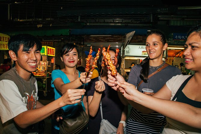 Taipei Food Tour: Night Market & Convenience Store(Food Included) - Meeting point and timing: what to expect at the start
