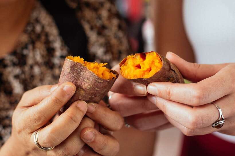 Taipei: Private Food Tour – 10 Tastings with Locals - How guides turn ordering fear into confidence
