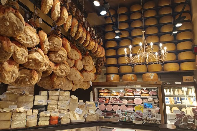 Taste Parma: A Full Meal Walking Food Tour by Do Eat Better - Stop 3 on Via Mameli: tigelle, cold cuts and cheese (plus the horse meatballs option)