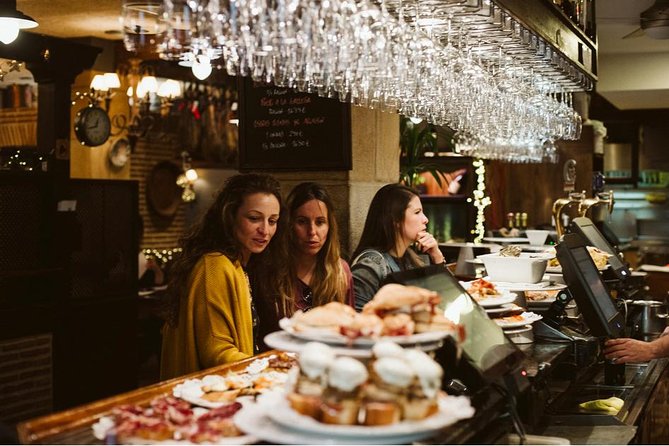 Taste the best of San Sebastian and make an impact - Small-group energy (max eight): why it feels like a real evening, not a conveyor belt