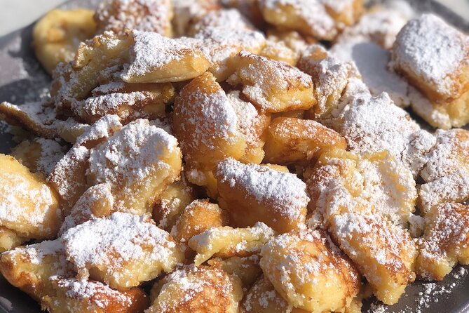Taste Vienna: A Full Meal Walking Food Tour by Do Eat Better - Where you meet near the Hofburg and how the 3.5-hour pace works
