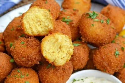 Tastes Through Time - Charleston's Best Food & History Tour - Stop one: your first restaurant sampling sets the Lowcountry theme
