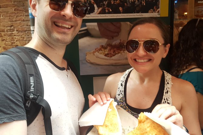 Tasty Naples Street Food Tour of MustEat Gourmet Specialties and MustSee Sites - Piazza del Gesù Nuovo: a compact finish with one last taste