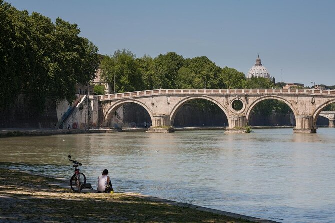 Tasty Trastevere Street Food Tour in Rome from Tiberine Island to Ponte Sisto - Piazza Trilussa: the tasting engine of the whole tour