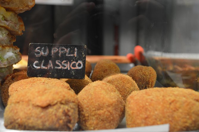 Tasty Trastevere Street Food Tour in Rome from Tiberine Island to Ponte Sisto - Walking the alleys to Trastevere landmarks (and learning what you’re seeing)