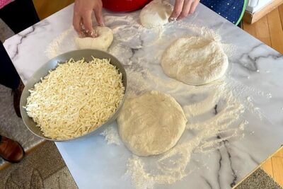 Tbilisi Food Tour in a Local Family - The evening flow: from Avlabari meeting point to a family table