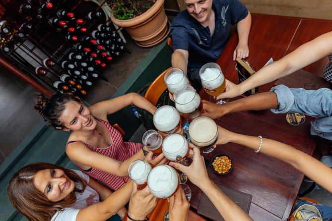 The 10 Tastings of Brussels With Locals: PRIVATE Food Tour (B-Corp certified) - Where you start at Rue du Marché aux Herbes, and how the timing works