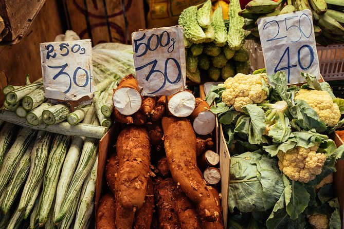 The 10 Tastings of Colombo With Locals: Private Street Food Tour - Manning Market, Bo Tree, and the Pettah Suburb Add-On