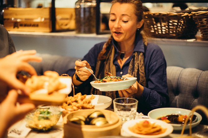 The 10 Tastings of Hong Kong With Locals: Private Street Food Tour - Sheung Wan wet market stop: where you learn the ingredient language