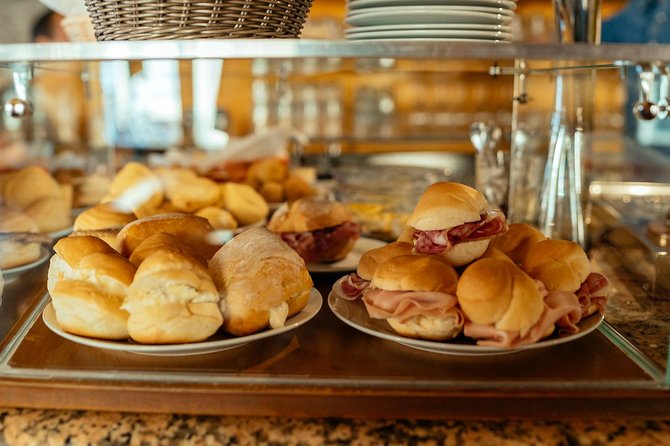 The 10 Tastings of Verona With Locals: Private Food Tour - Synagogue of Verona area: a food tour with a cultural reset