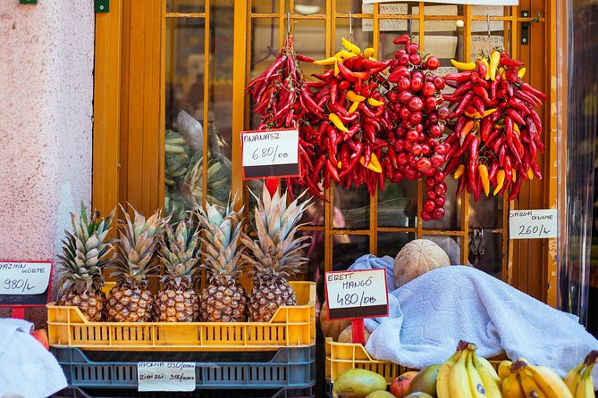 The Award-Winning Private Food Tour of Budapest: 6 or 10 Tastings - What This Tour Really Offers: A Private Food Walk With Sights