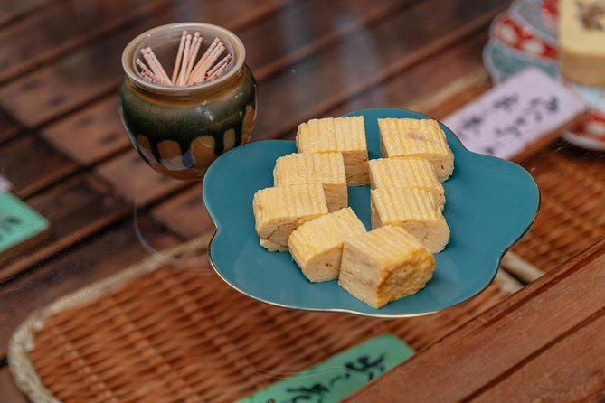 The Award-Winning PRIVATE Food Tour of Kyoto: The 10 Tastings - Hanamikoji Street: the cultural in-between that keeps you from feeling rushed