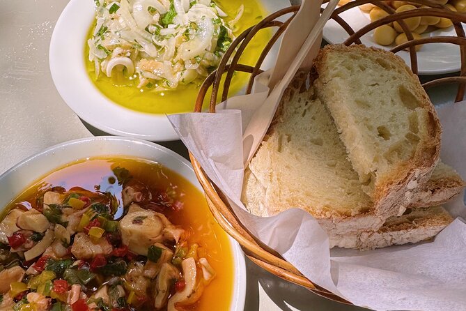 The Portuguese Food Tour – Dishes, Drinks & Sights - Bica Funicular storytelling: moving through Lisbon without losing time