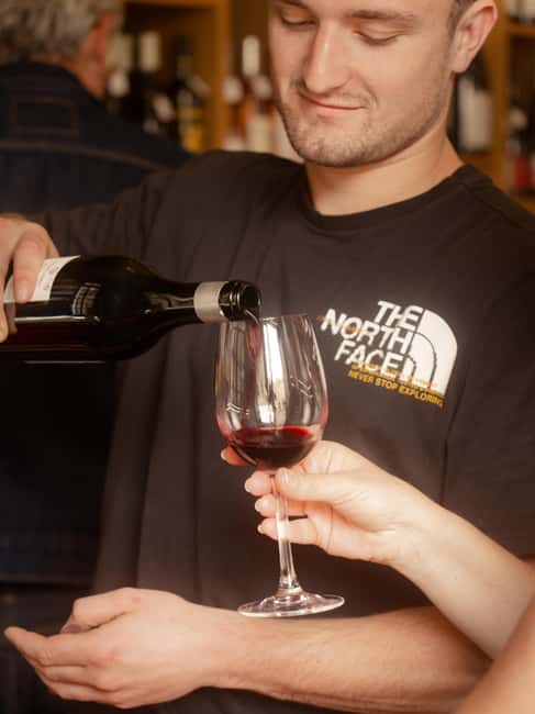 The Ultimate Bordeaux Food Tour: Full Meal & Fine Wines - Who this tour is best for (and who should skip it)