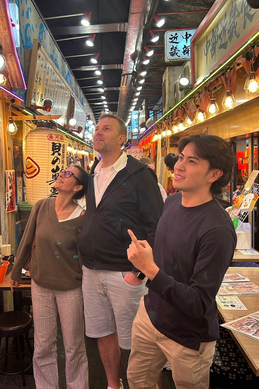 Tokyo: Authentic Food Tour in Ginza and Shimbashi - What the guides actually do (and why it matters)