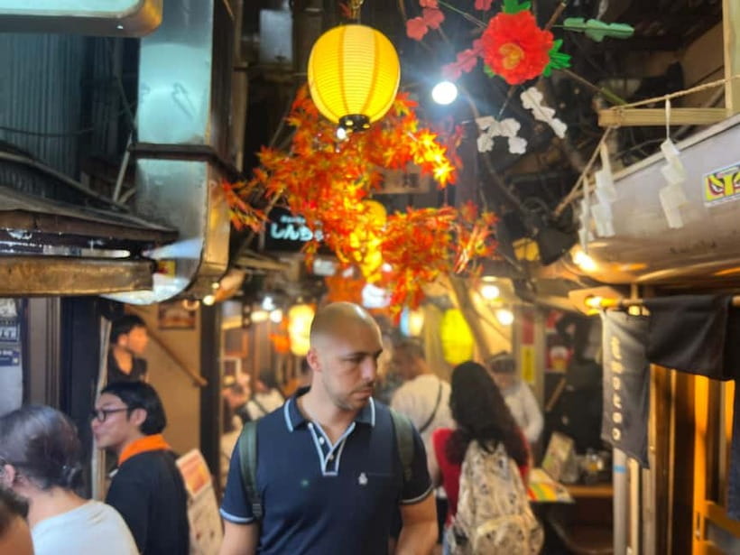 Tokyo: Shinjuku Food Tour (13 Dishes and 4 Eateries) - Meeting at Starbucks Nishiguchi, then letting the night take over