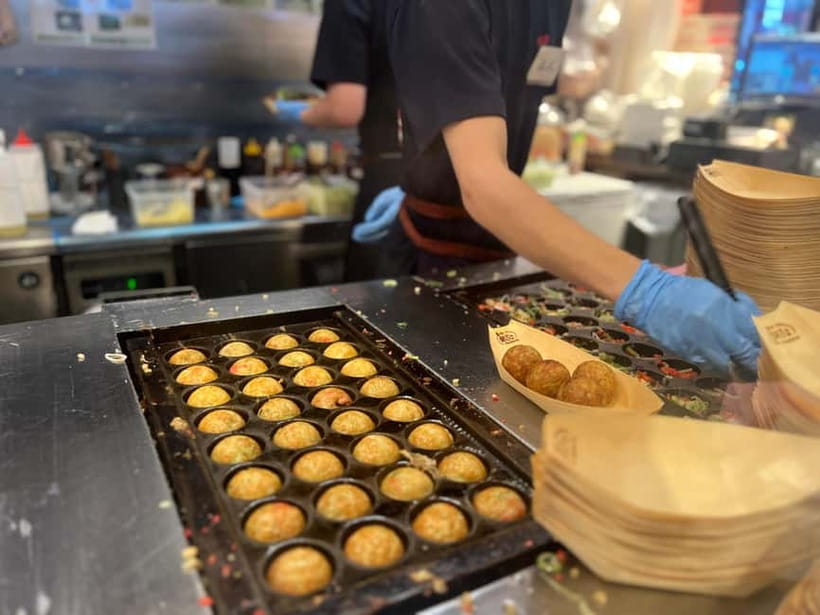 Tokyo: Shinjuku Food Tour (13 Dishes and 4 Eateries) - 13 dishes across 4 eateries: how this turns into real value