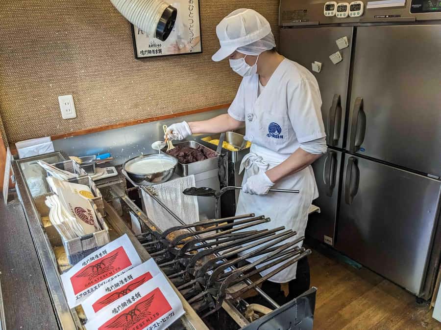 Tokyo: Togoshi Ginza Street Food Tour - Curry bread + desserts: finishing savory, then sliding into sweet