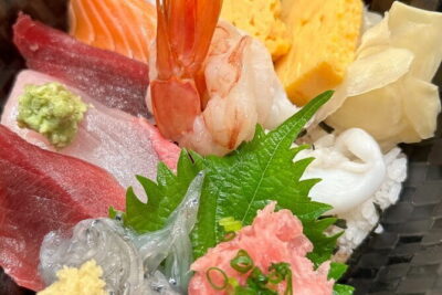 Tokyo Tsukiji Fish Market Food Tour: 15 Stops & Walk Local Street - Stop 2: Jogai Market, the 400+ Shop Street Where You Sense the Local Rhythm
