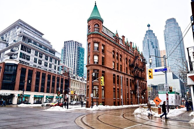 Toronto: St Lawrence Market Food Tour with 6 Food Tastings - Key highlights you’ll care about