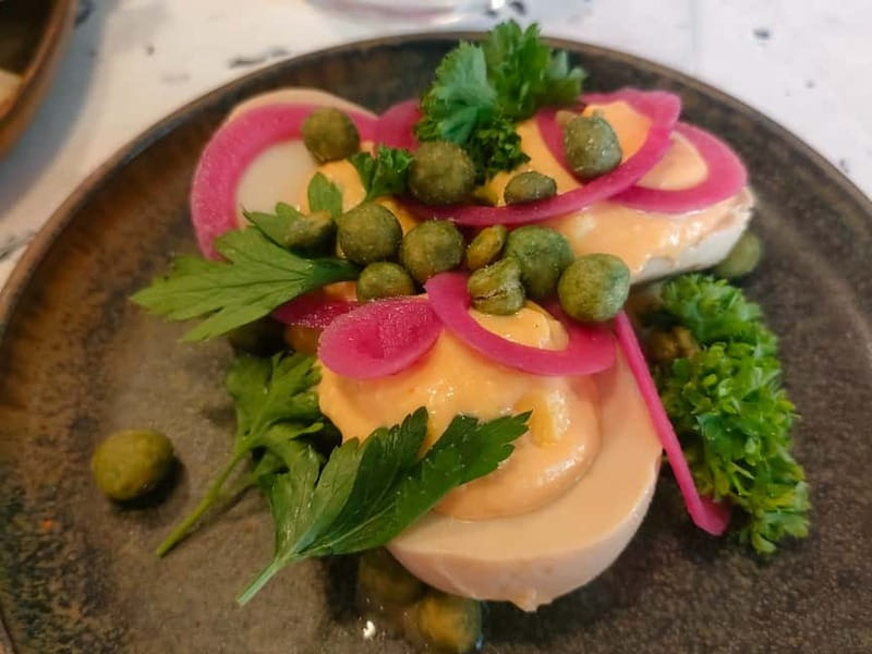 Toulouse: Guided Food Tour with Tastings - Choosing a guide: names you might meet (and why it matters)