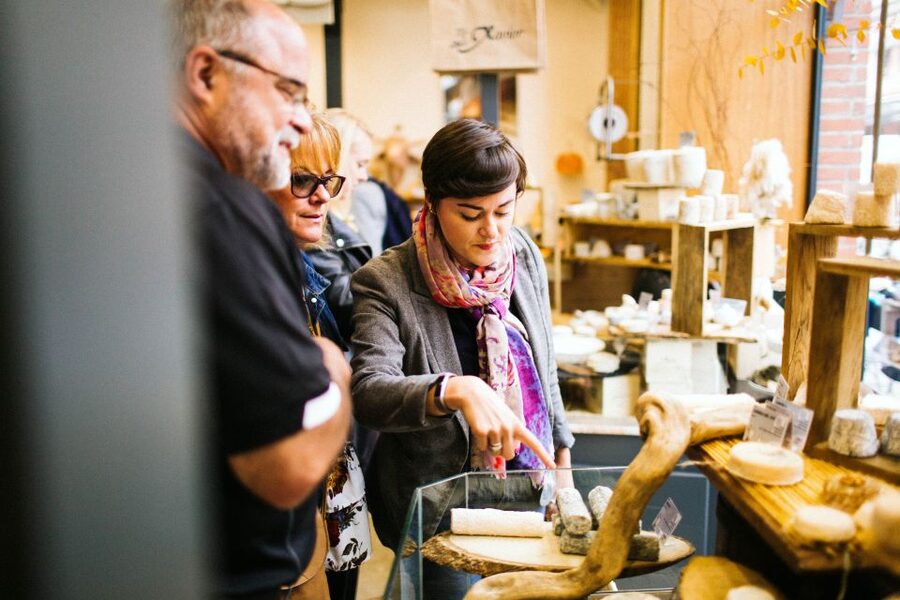 Toulouse: Victor Hugo Market Guided Food Tour with Tastings - How the food walk actually feels (and why there’s no seating)