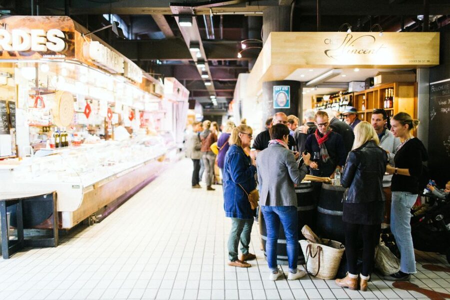 Toulouse: Victor Hugo Market Guided Food Tour with Tastings - The reserved tonneau stop: pairing your market finds