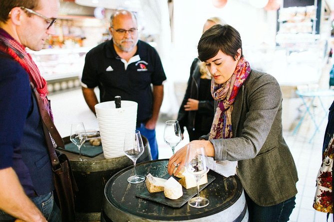 Toulouse Victor Hugo Market Small Group Tasting Tour - Meeting point: quick, central, and easy to find