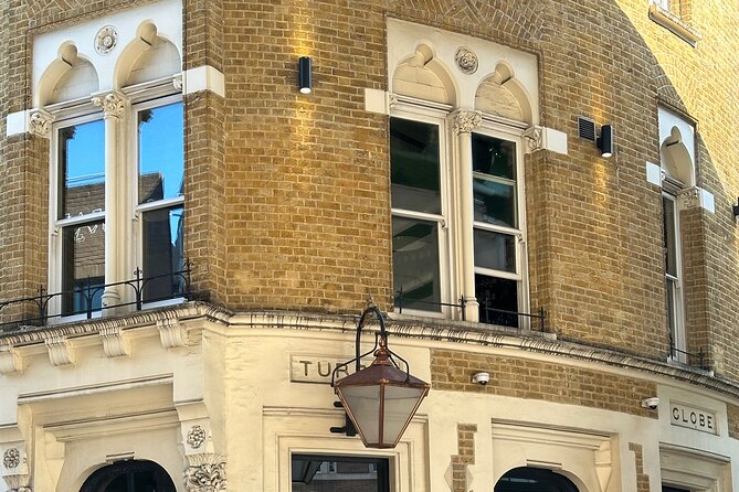 Traditional English Walking Food Tour With London Food Tours - Cheese tasting and scotch egg: why these stops can be the best part of the meal