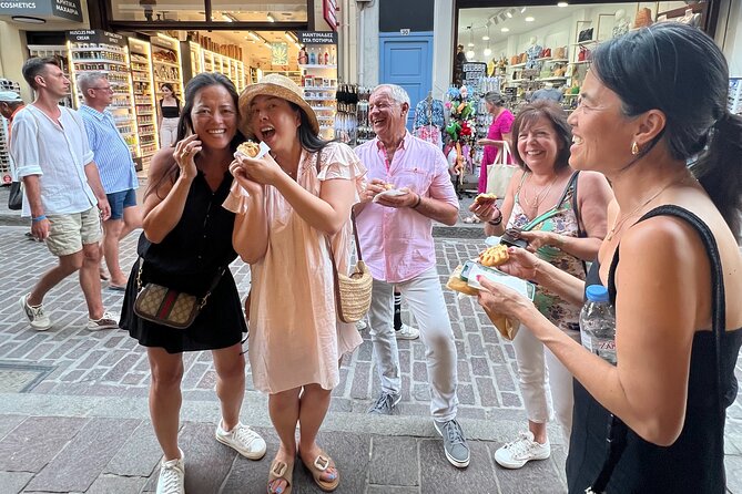 Traditional Food Tour in Rethymno - Stop 1: Old Venetian Harbour raki + three Cretan dishes
