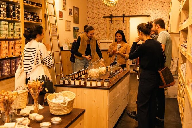 Traditional Gourmet Food & Wine Tour in Bordeaux - A 3.5-hour Bordeaux loop that feels like a real plan