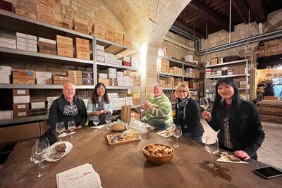 Traditional Gourmet Food & Wine Tour in Bordeaux - Saint-André Cathedral: faith, architecture, and pilgrimage paths