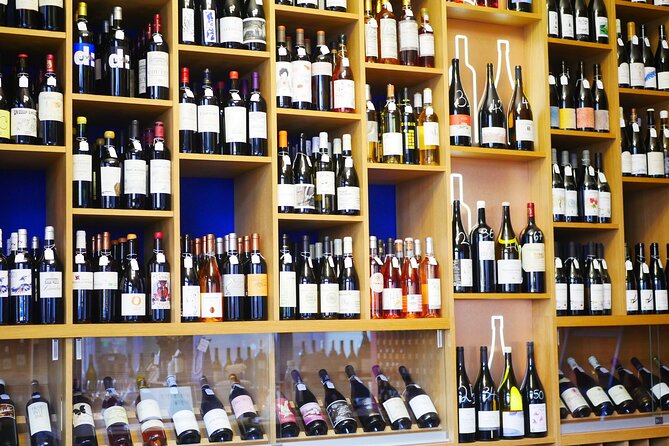 Traditional Gourmet Food & Wine Tour in Bordeaux - Rue des Remparts: where the tastings turn into shopping
